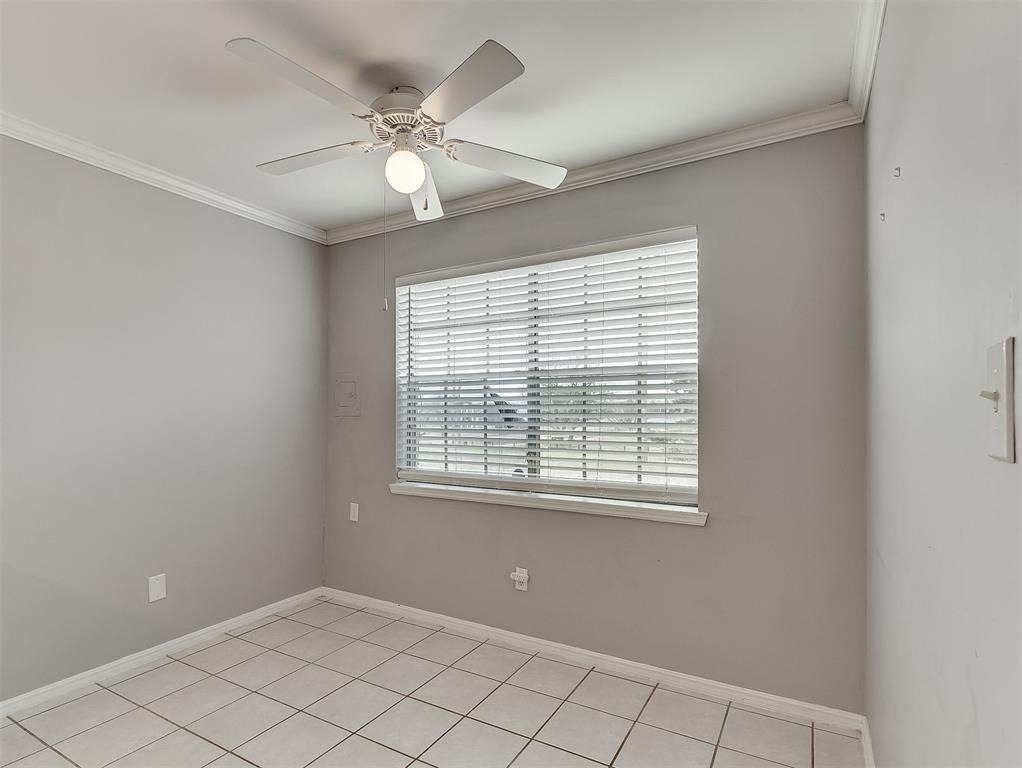 1703 E Lindsey Street - Photo 12