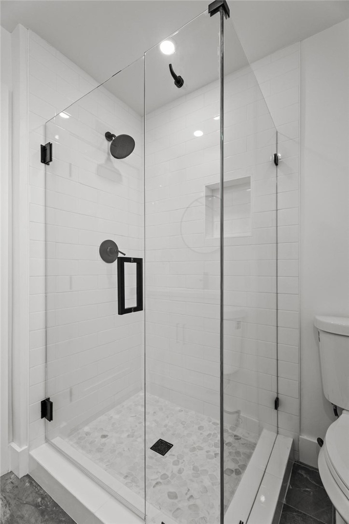 19701 Blythe Street - Photo 18