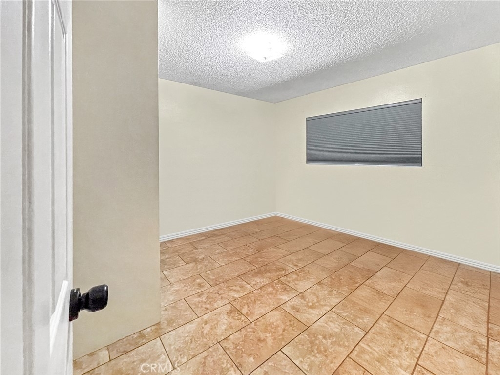 4084 W 137th - Photo 7