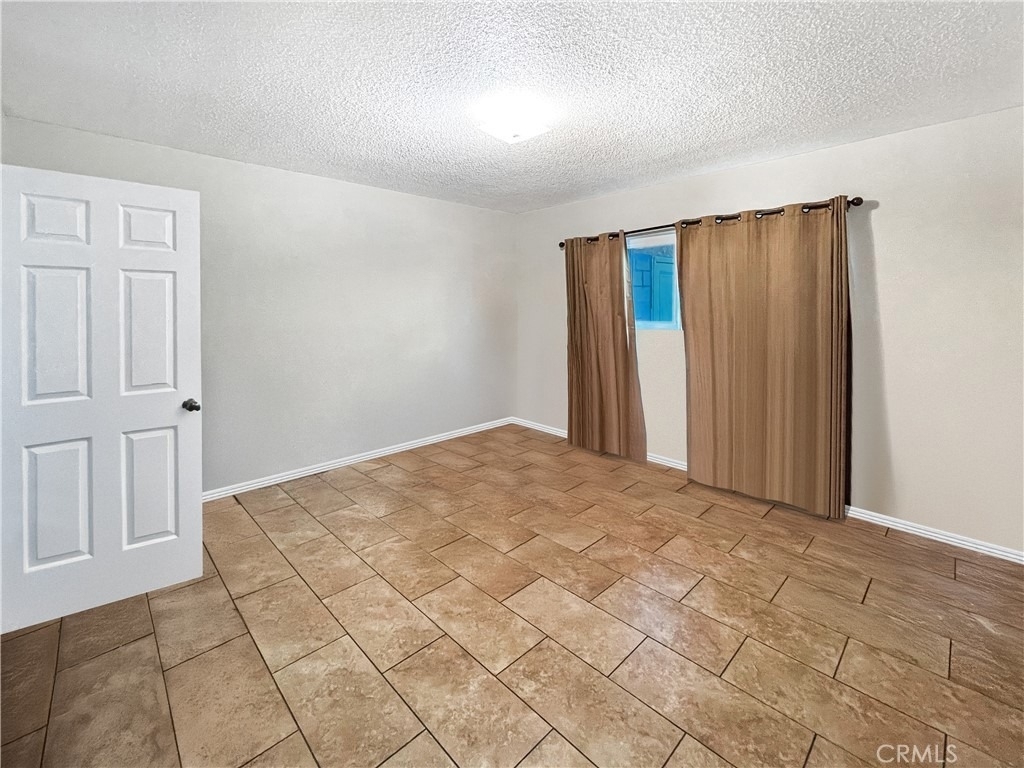 4084 W 137th - Photo 5