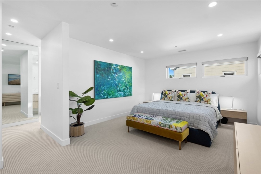 1576 E Ocean Boulevard - Photo 8