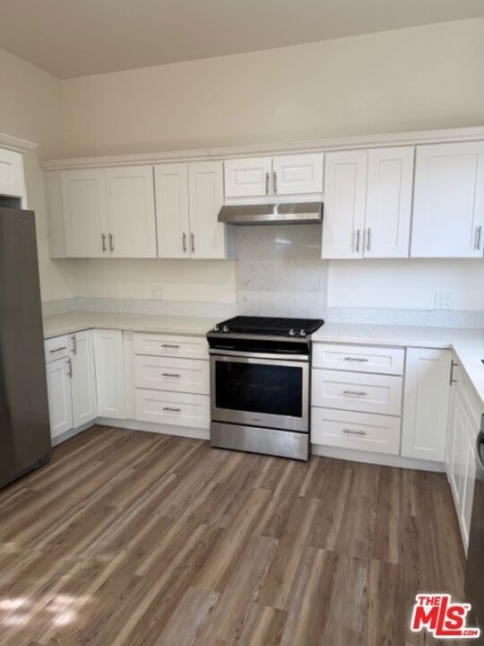 11018 Herrick Avenue - Photo 4