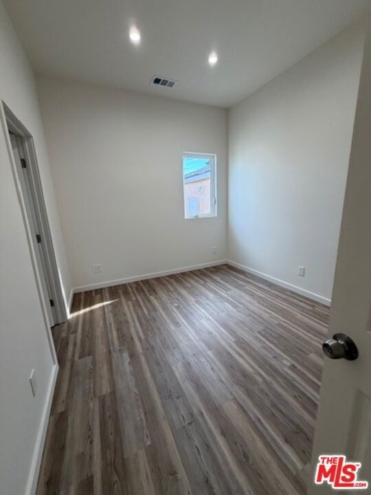 11018 Herrick Avenue - Photo 14