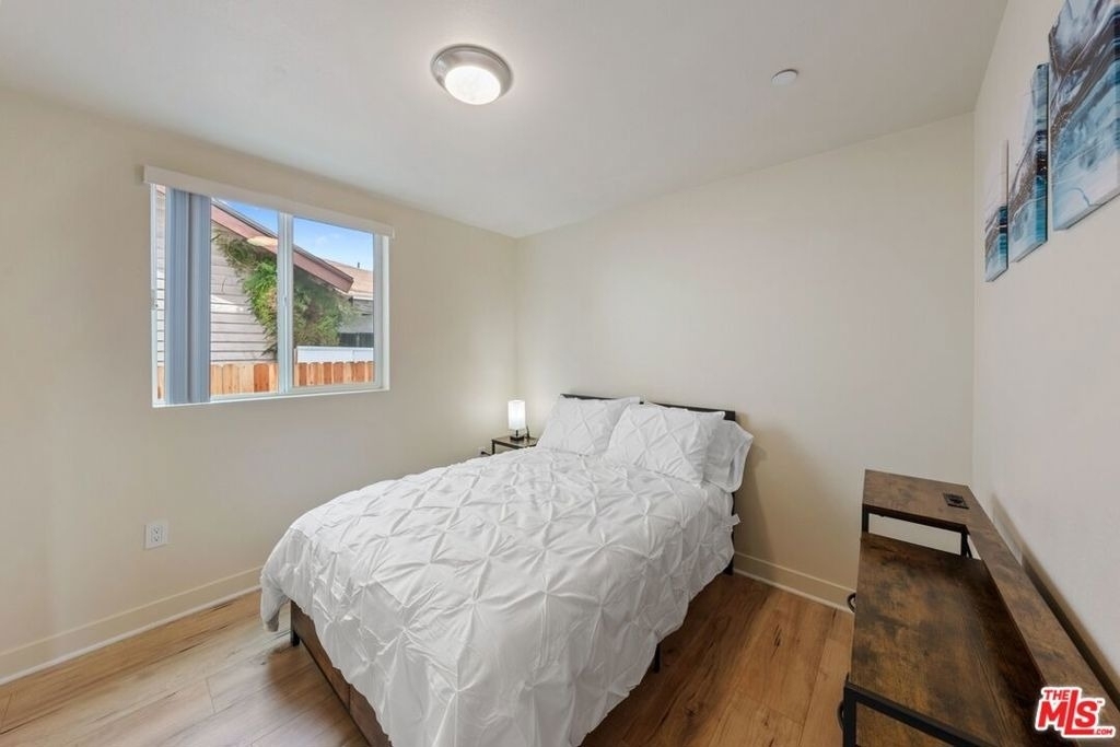5912 S Flower Street - Photo 36