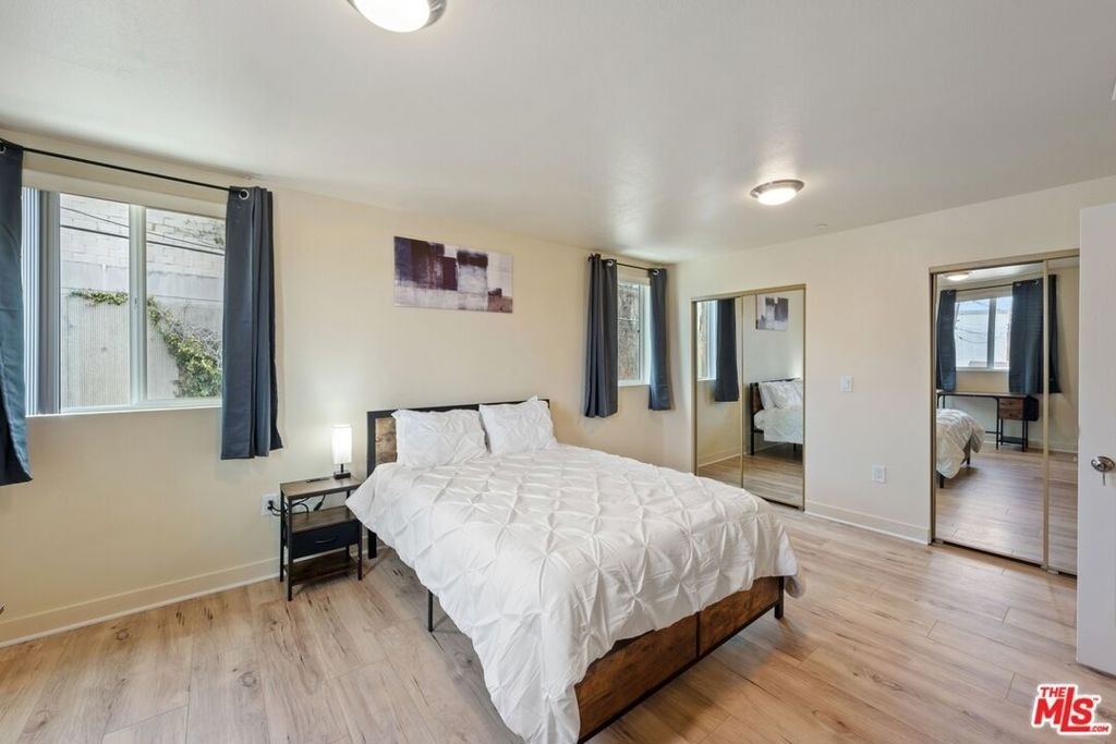 5912 S Flower Street - Photo 30