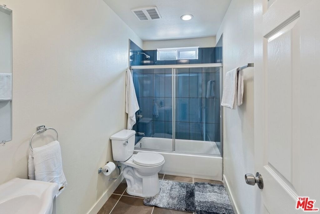 5912 S Flower Street - Photo 48