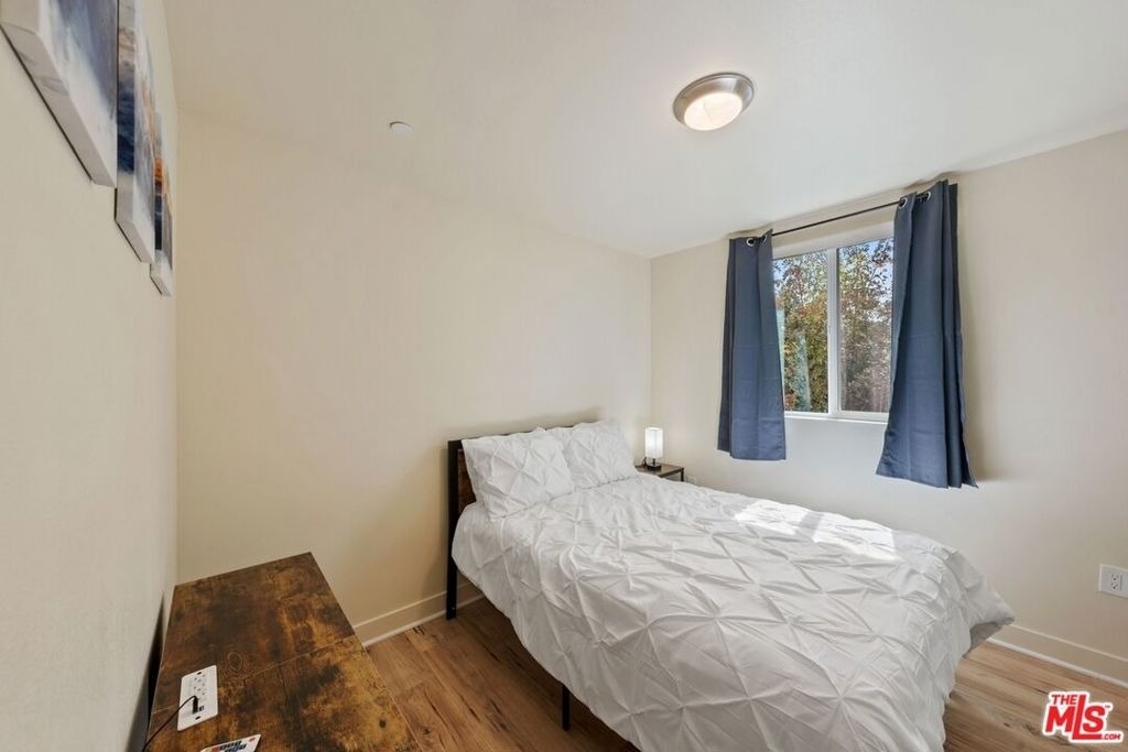 5912 S Flower Street - Photo 28