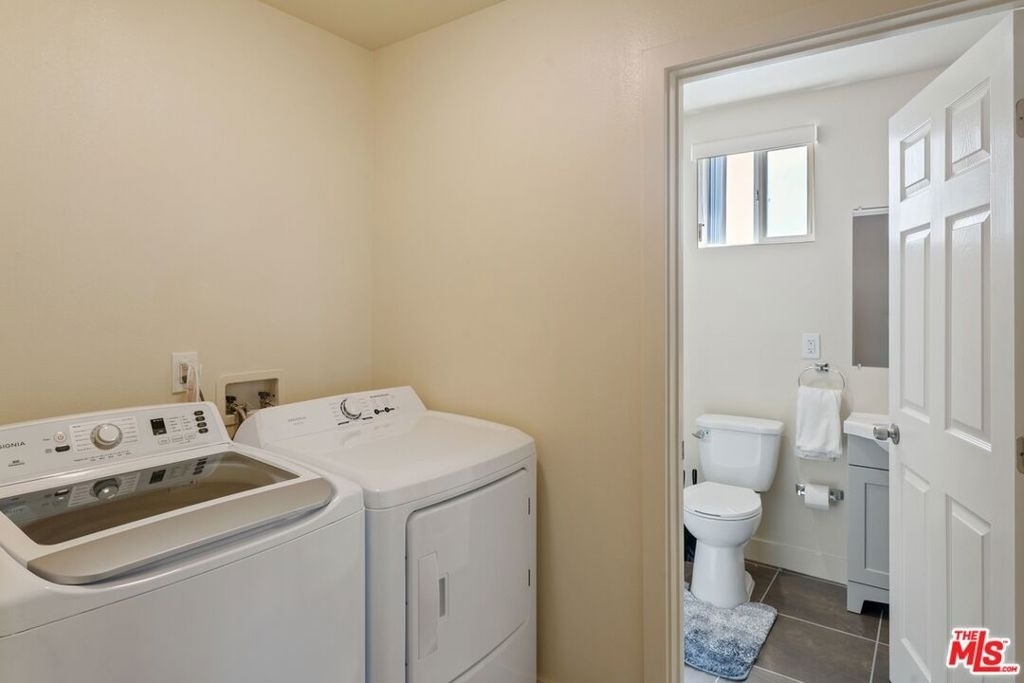 5912 S Flower Street - Photo 39