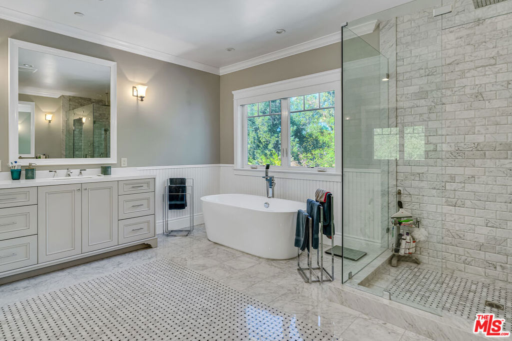 19633 Wells Drive - Photo 23
