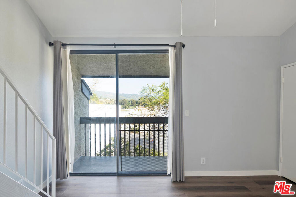 29239 Heathercliff Road - Photo 11