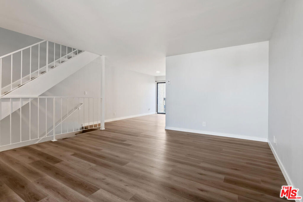 29239 Heathercliff Road - Photo 6