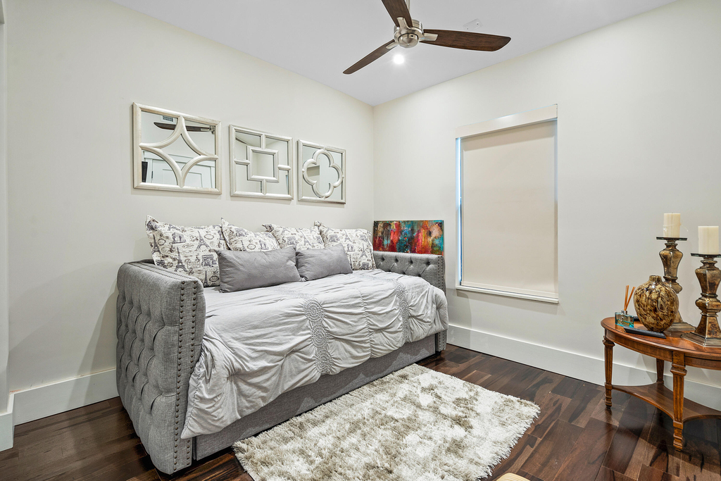 1117 Lake Drive - Photo 18