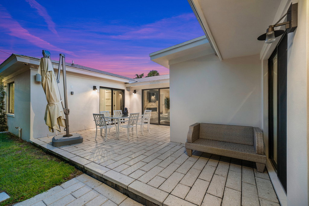 1117 Lake Drive - Photo 50