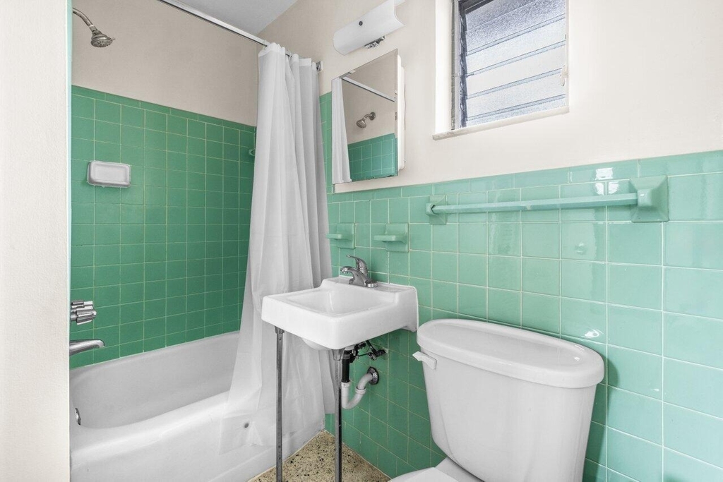 751 Hummingbird Way - Photo 8