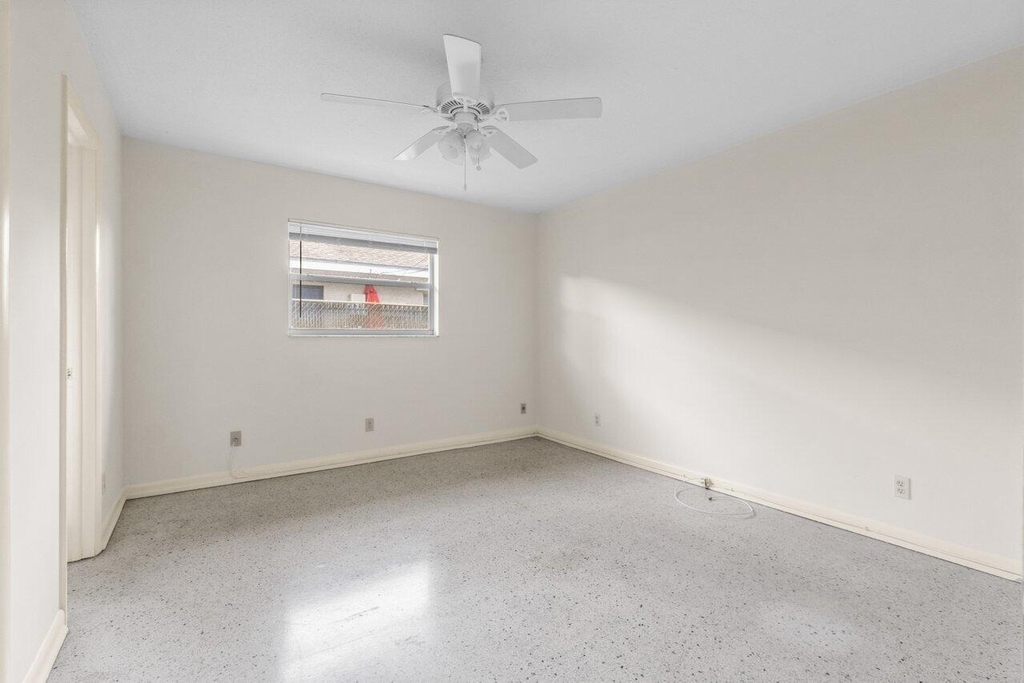 751 Hummingbird Way - Photo 11