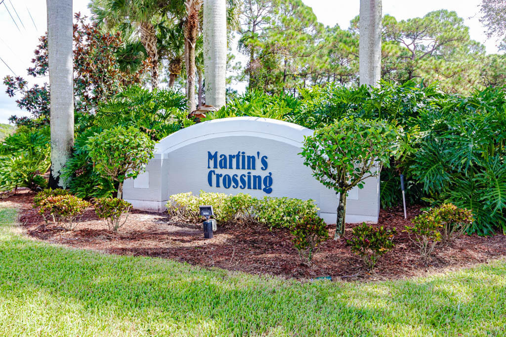 356 Se Bloxham Way - Photo 46