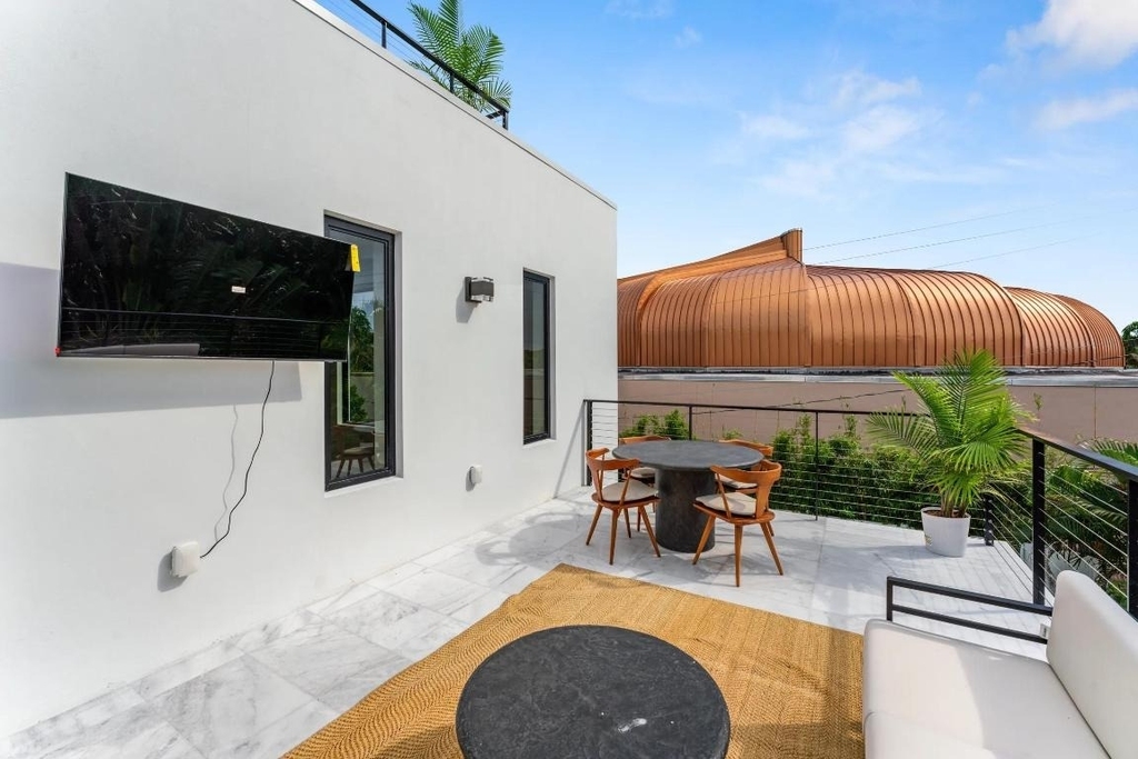 214 28th Street - Photo 43