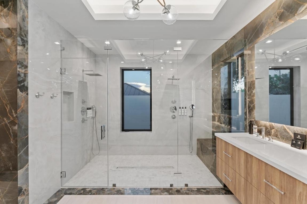 214 28th Street - Photo 25