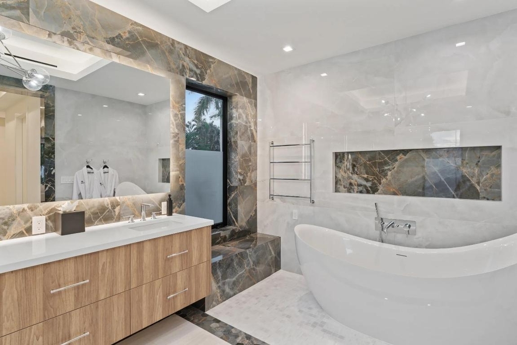 214 28th Street - Photo 24