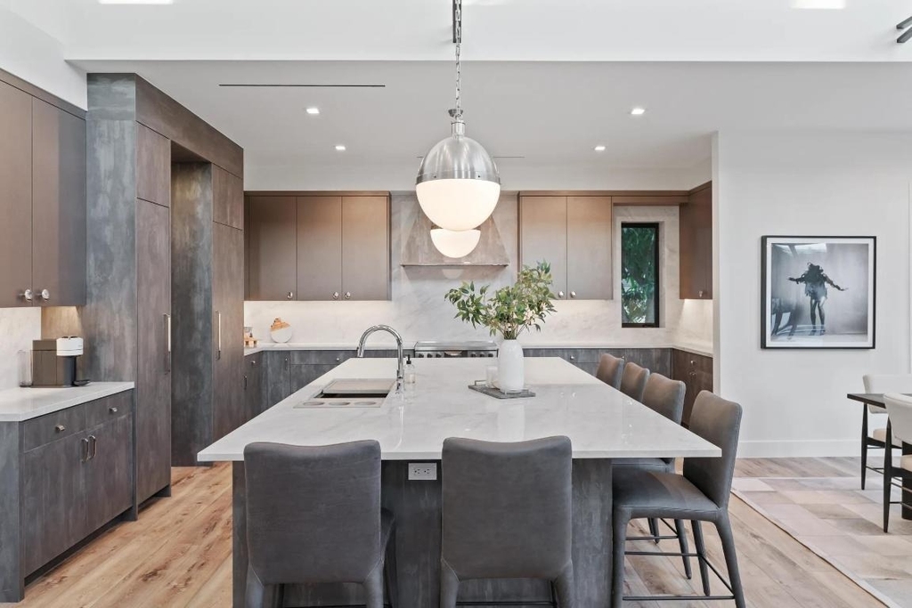 214 28th Street - Photo 9