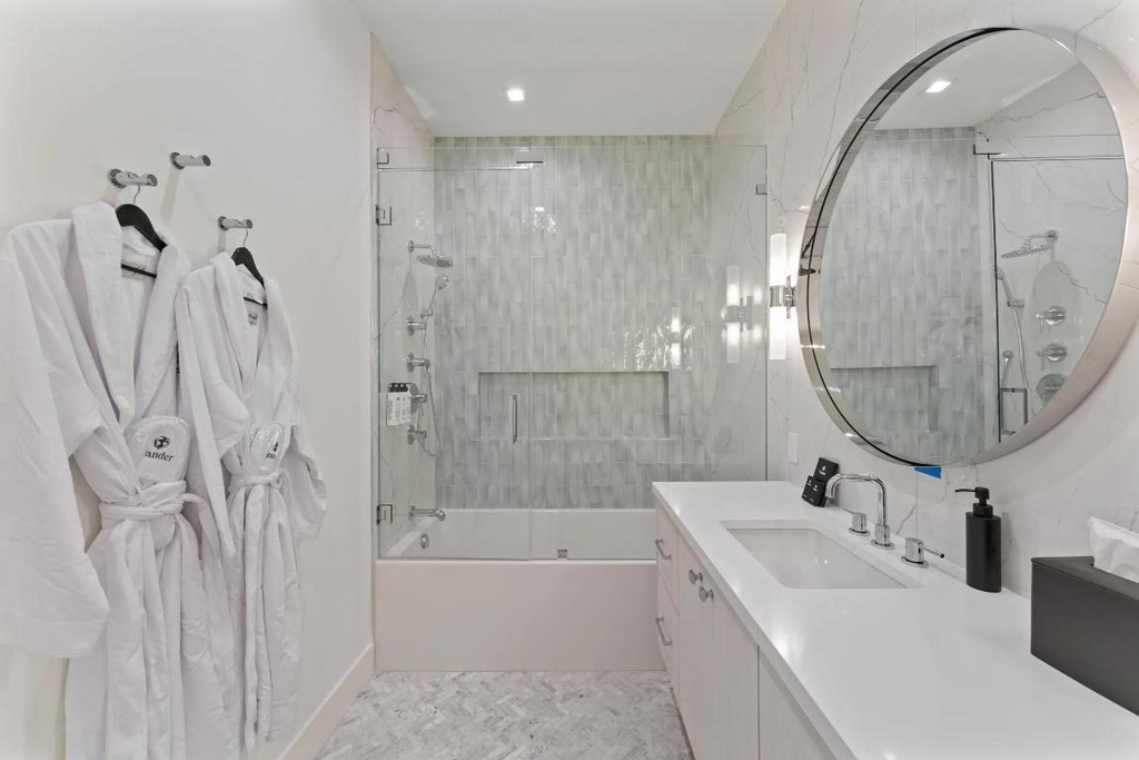 214 28th Street - Photo 32