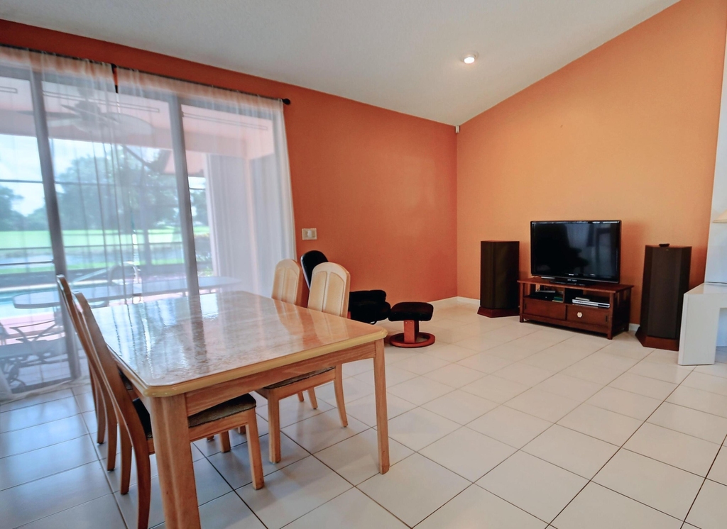 19356 Cherry Hills Terrace - Photo 4