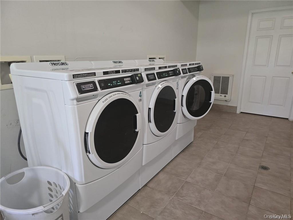 105 N Montgomery Street - Photo 5