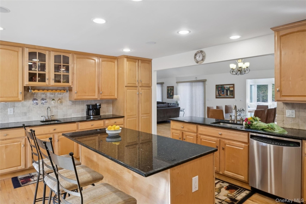126 Malloy Drive - Photo 14