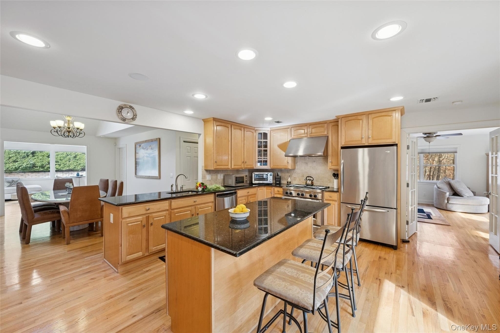 126 Malloy Drive - Photo 11
