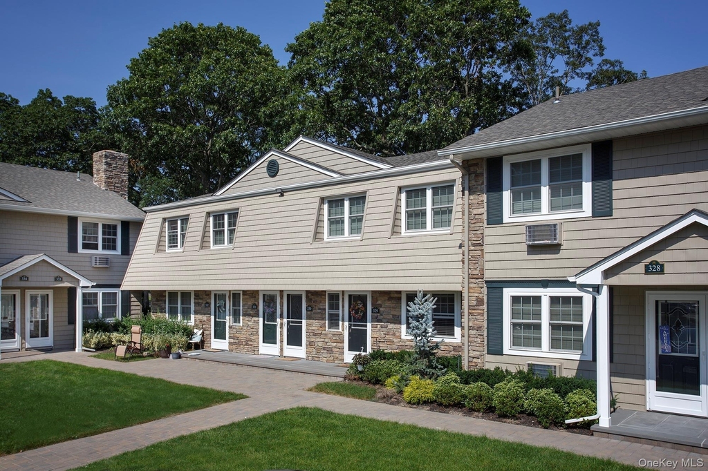528 Terrace - Photo 1