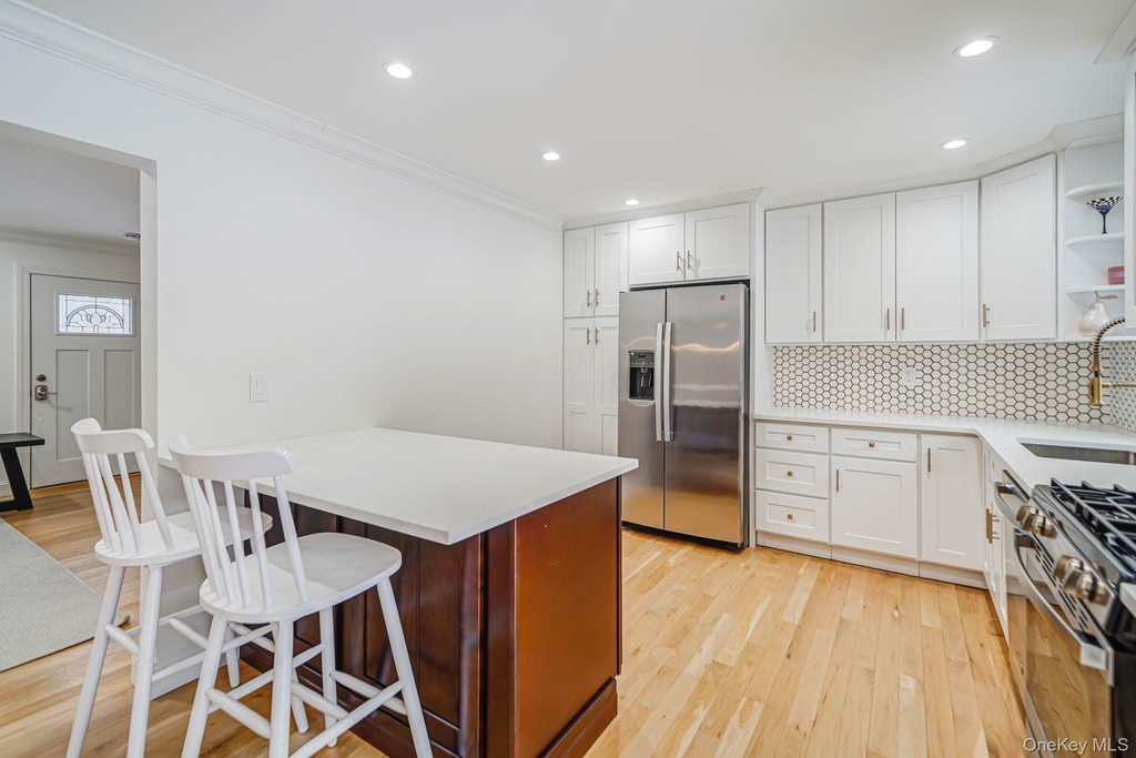 19 Pine Tree Lane - Photo 11