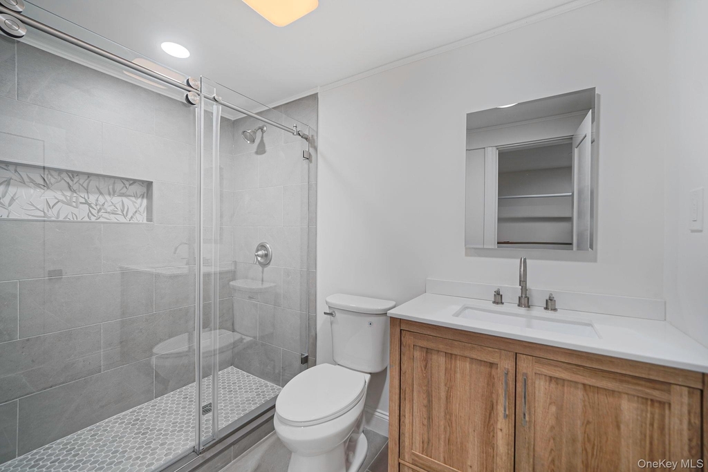 19 Pine Tree Lane - Photo 28