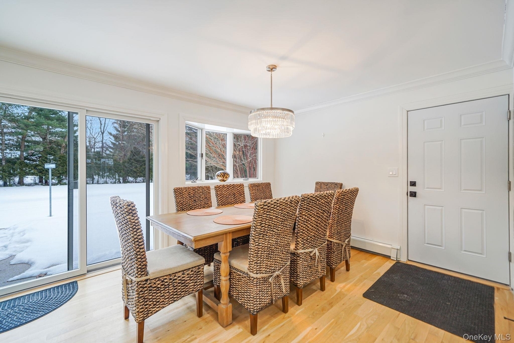 19 Pine Tree Lane - Photo 15