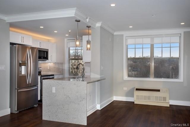 1100 Avalon Street - Photo 1