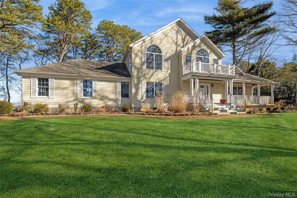 8 Duckwood Lane - Photo 1