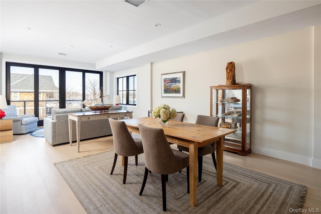 123 Sterling Avenue - Photo 4