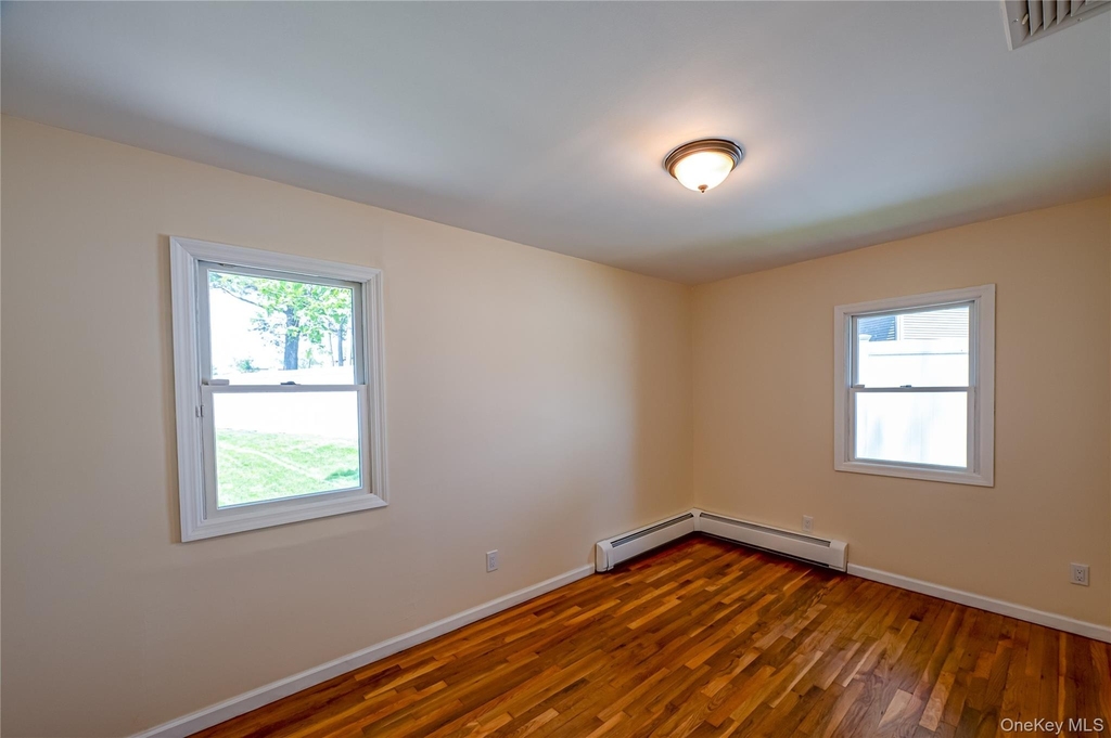 69 Allan Drive - Photo 11