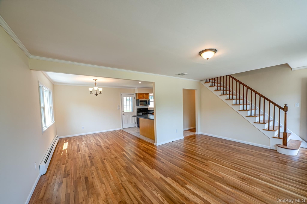 69 Allan Drive - Photo 3