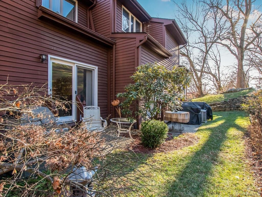 8 Davids Lane - Photo 2