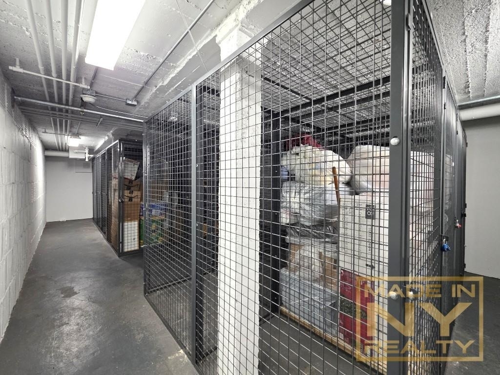 44-01 34th Avenue - Photo 8