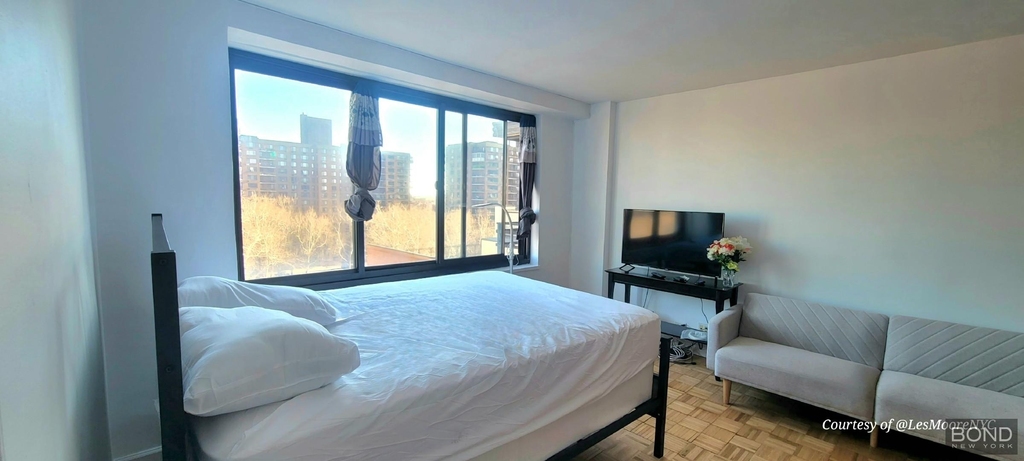 40 W 135th Street - Photo 6