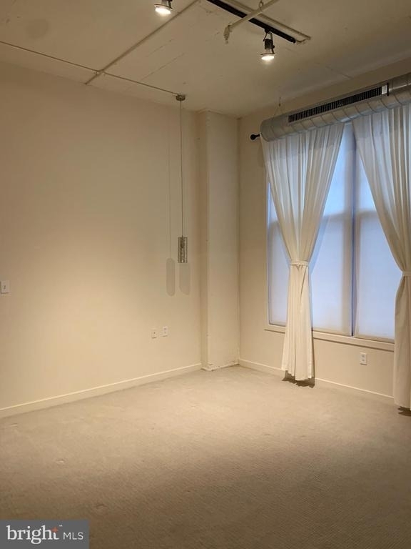 130 N 2nd Street - Photo 5