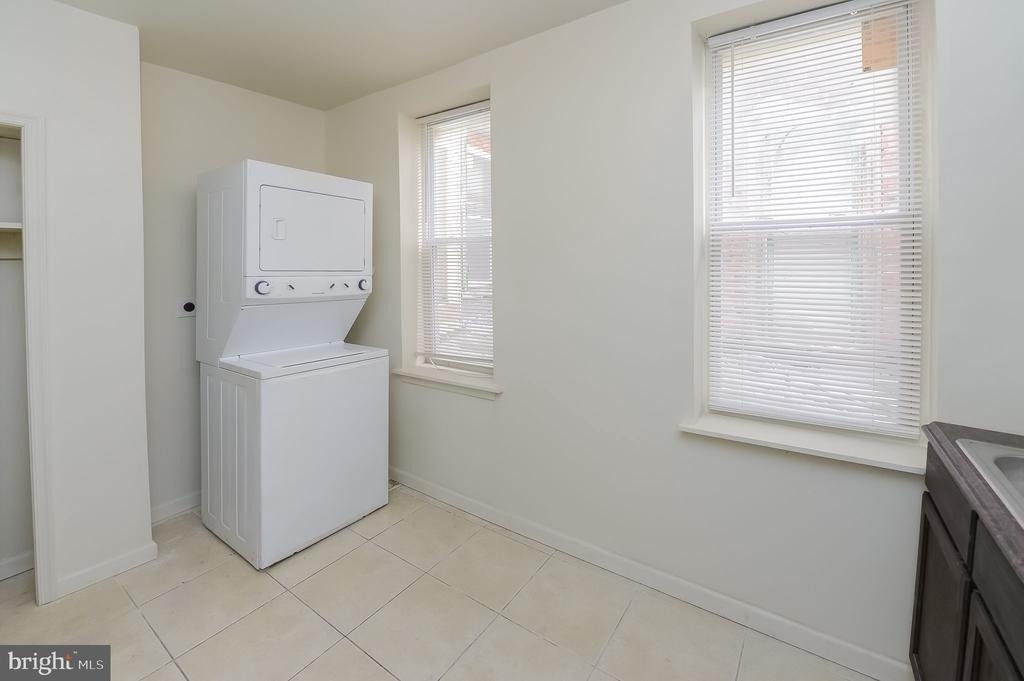 3733 N 15th Street - Photo 10