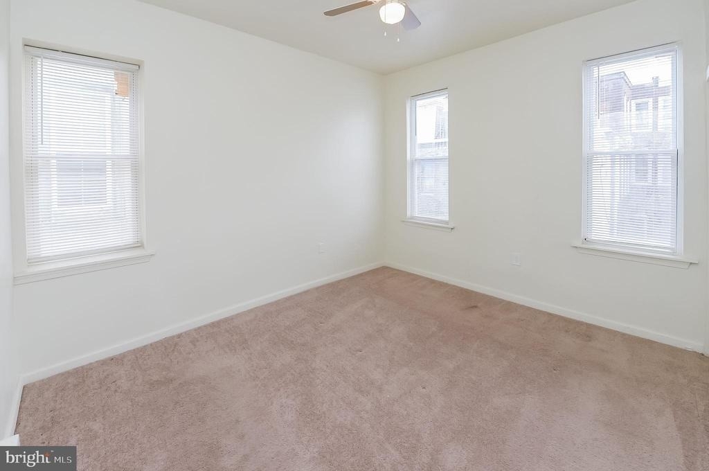 3733 N 15th Street - Photo 6