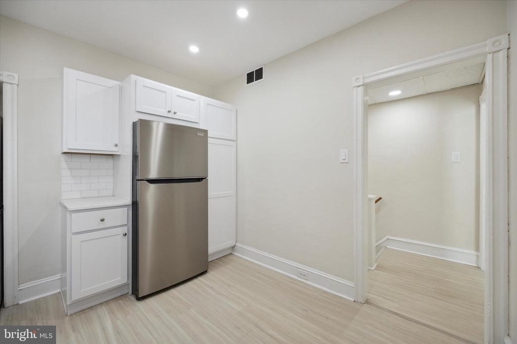 2308 E Allegheny Avenue - Photo 9