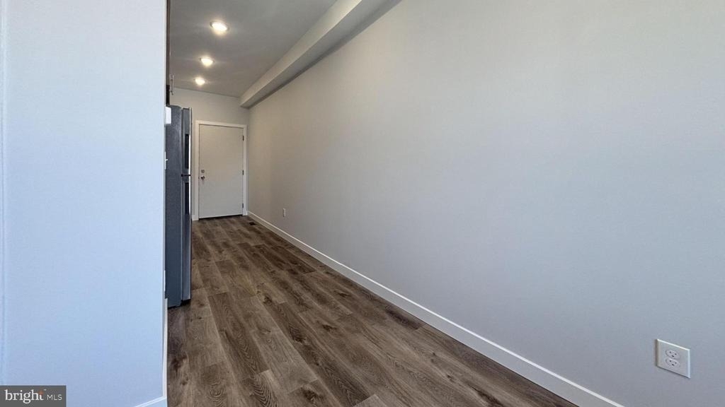 4217 Mantua Avenue - Photo 4