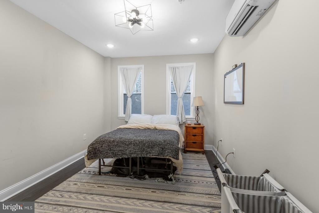 624 N 35th Street - Photo 5