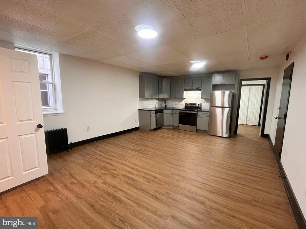 1912 S 17th Street - Photo 4