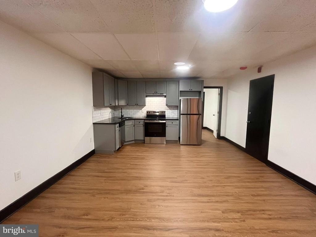1912 S 17th Street - Photo 3