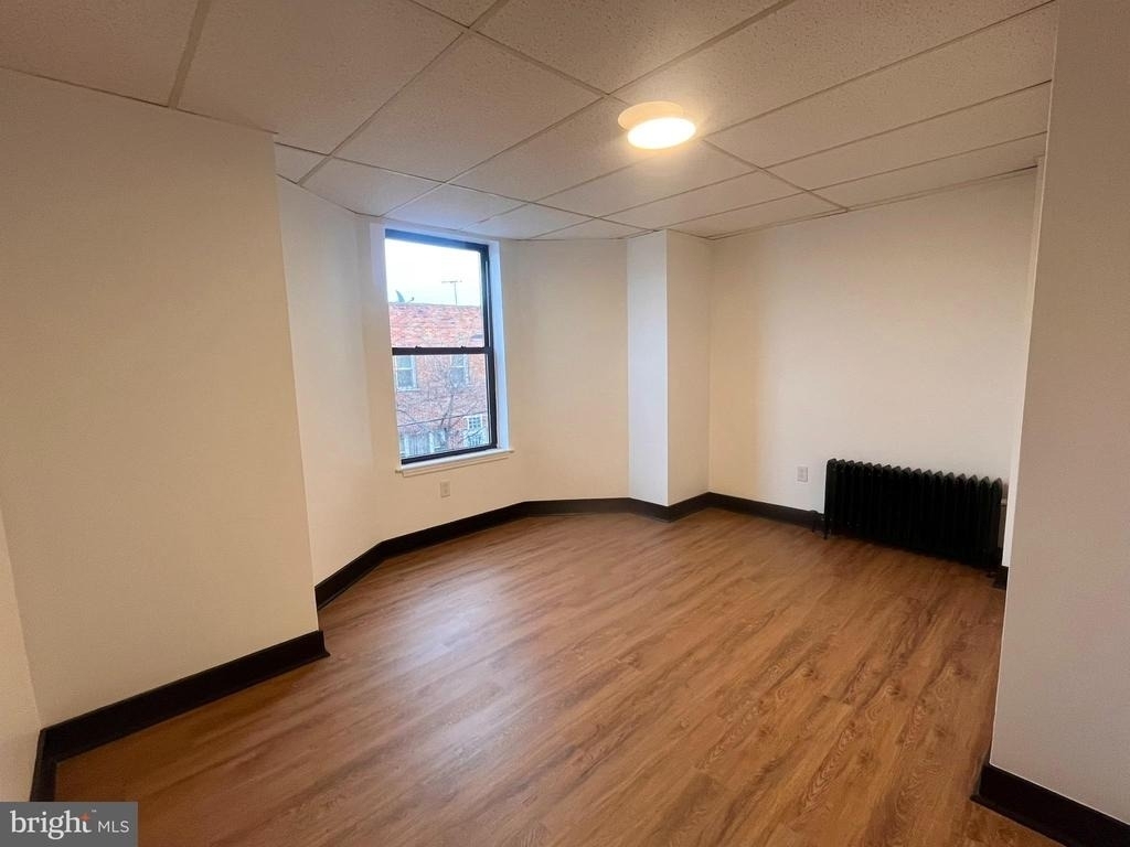 1912 S 17th Street - Photo 6
